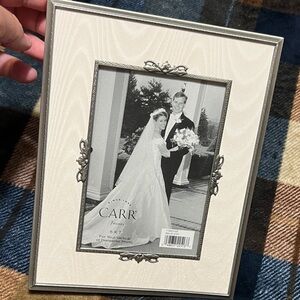 Carr 5x7 Cream and Silver Decorative Picture Frame